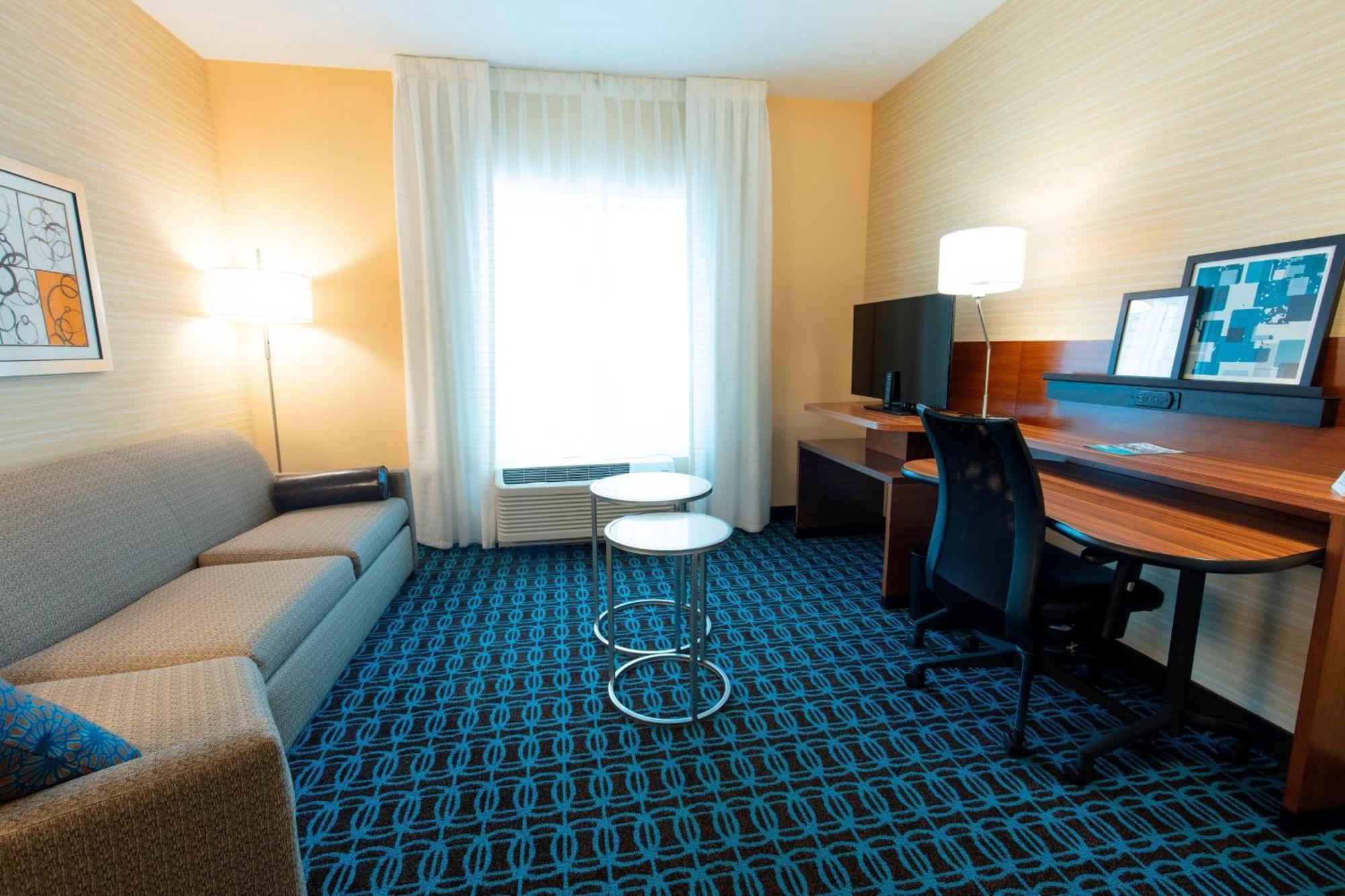 Fairfield Inn & Suites By Marriott Atlanta Γούντστοκ Εξωτερικό φωτογραφία